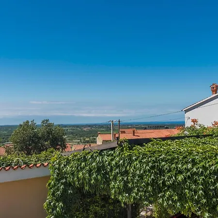 Villa Oliva Kaštelir